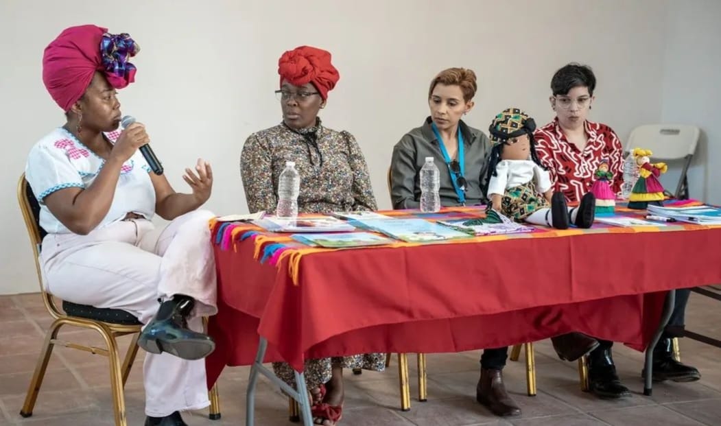 Lenguas Originarias resonaron en la IV Feria Internacional del Libro